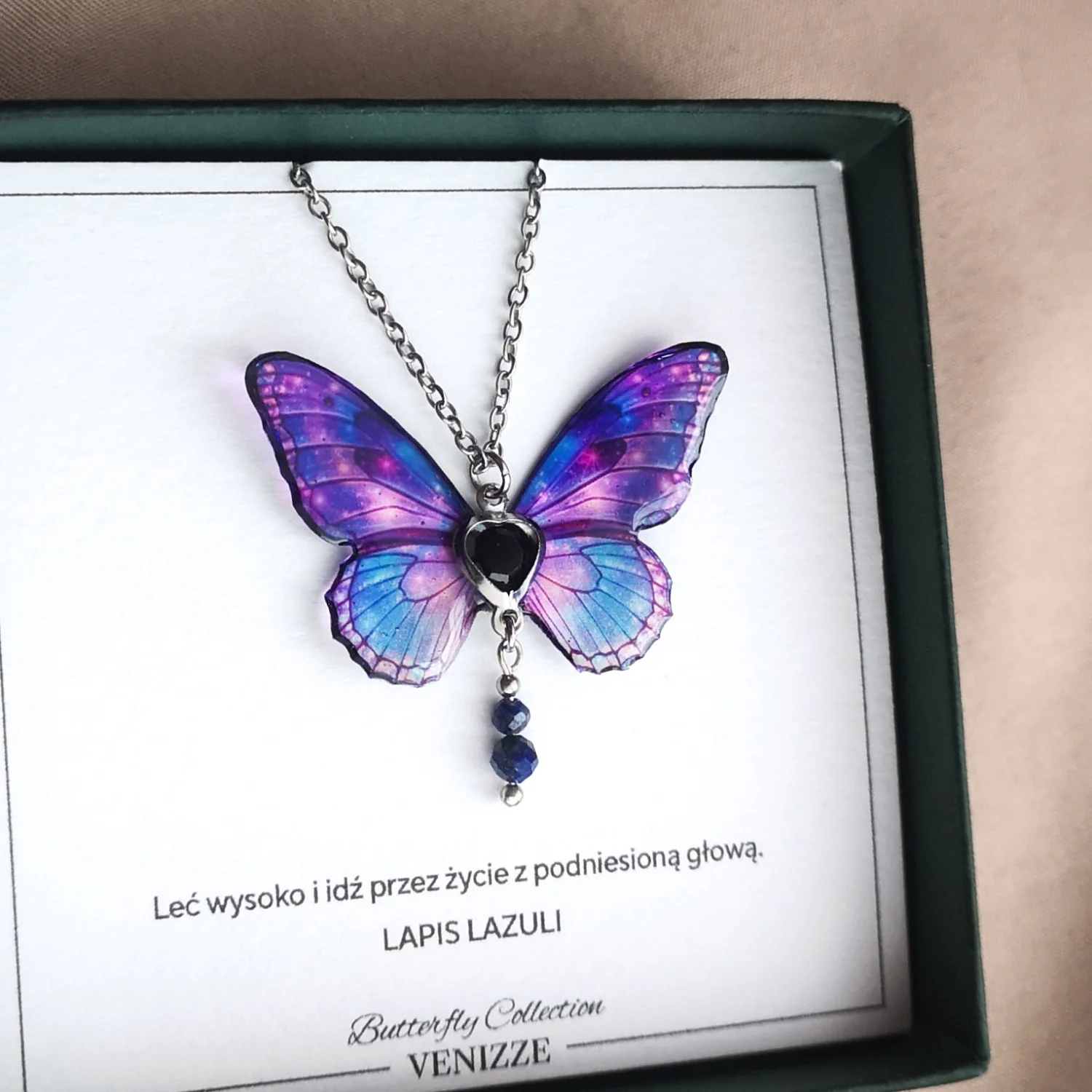 Naszyjnik motyl purple universe z lapisem lazuli i cyrkonią - obrazek 4