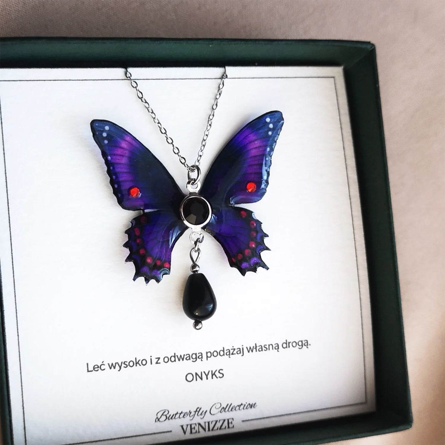 Naszyjnik motyl twilight morph z onyksem i cyrkonią - obrazek 4
