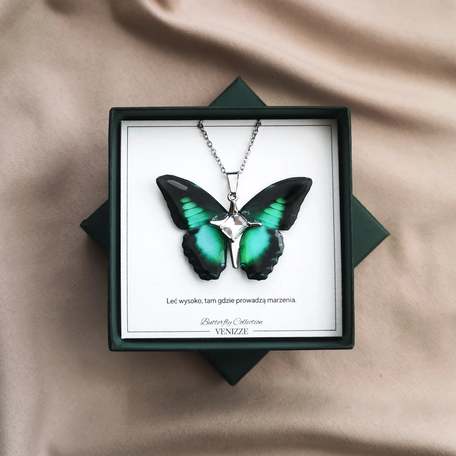 Naszyjnik motyl green flutter z kamienem ozdobnym - obrazek 5